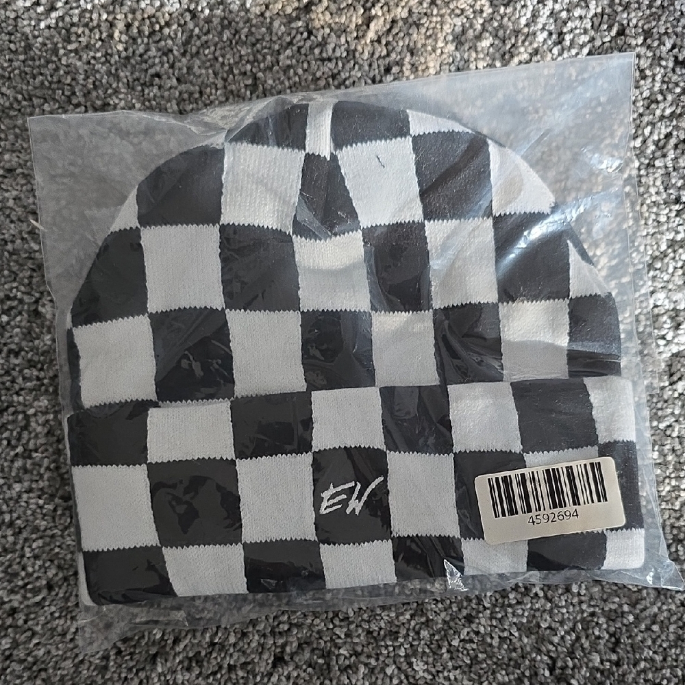Eric WHITEBACK Checkered Black and White Beanie NWT